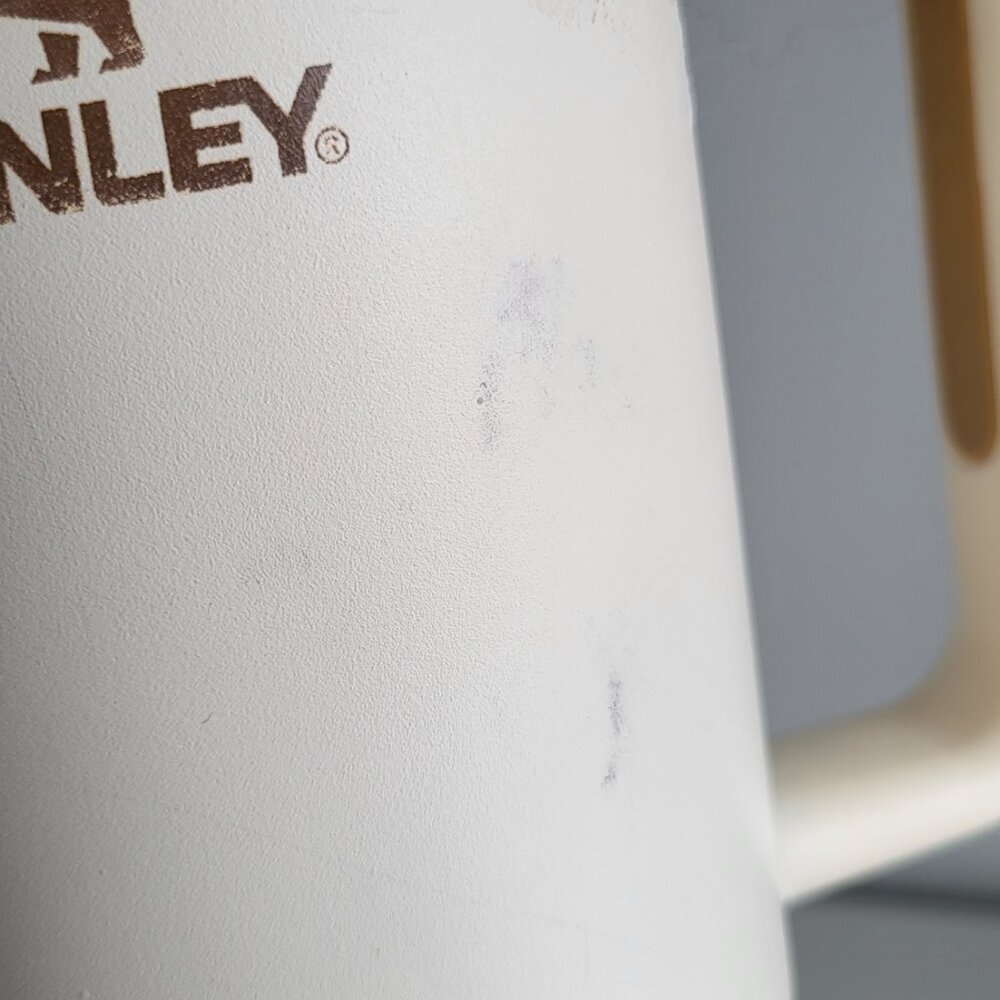 Stanley 40oz Adventure Quencher Cream Tumbler with Handle - Picture 6 of 14